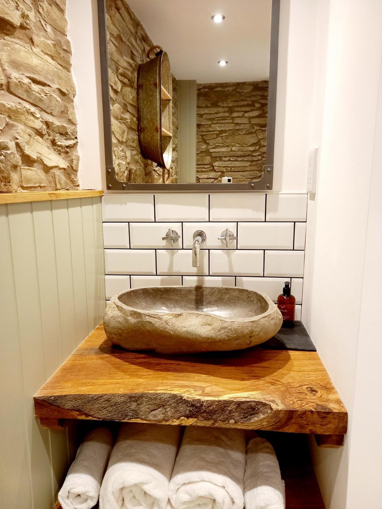 Hay Barn, Penrheol Farm, Unique Barn Conversion บลิตธ์เวลส์ ภายนอก รูปภาพ